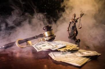 池田佳隆衆議院議員の逮捕