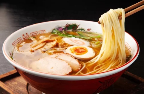 ラーメン　1000円の壁